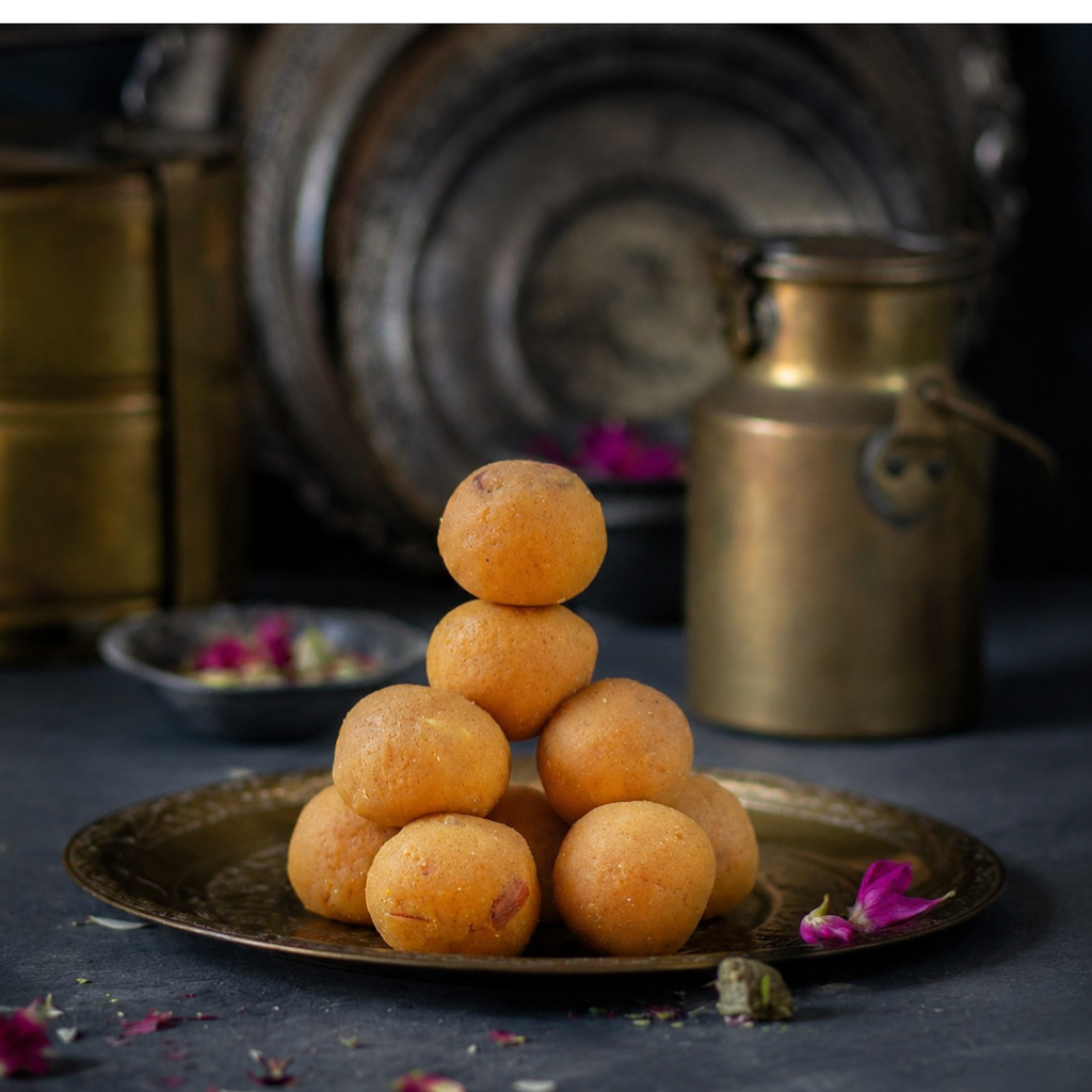 Besan laddu