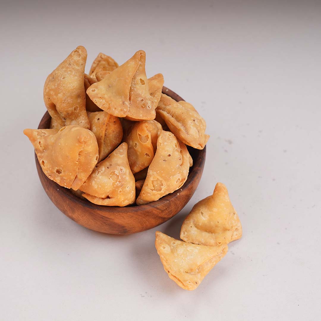 Dryfruit samosa